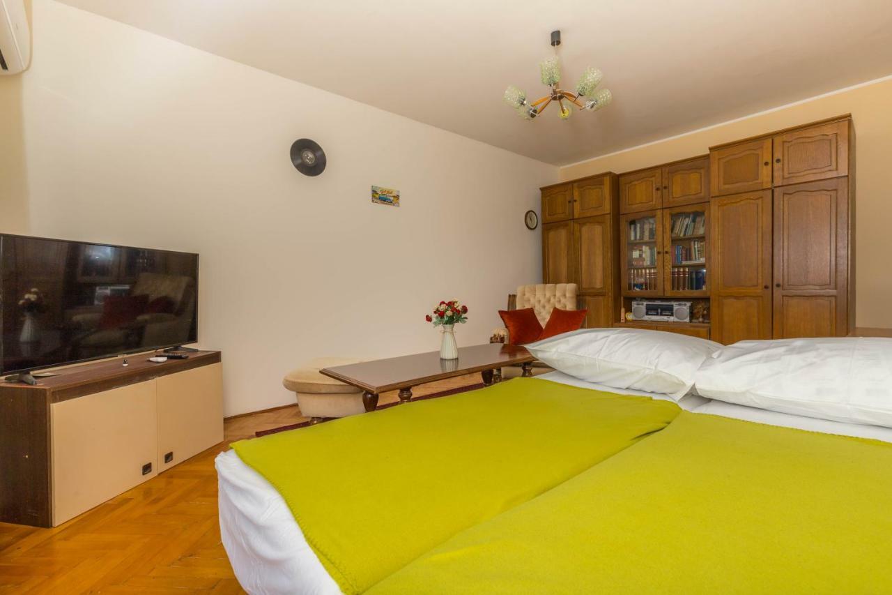 Apartment Center Crikvenica Exterior photo